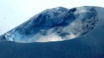 Знаменитый вулкан Анак-Кракатау вновь активизировался в Индонезии