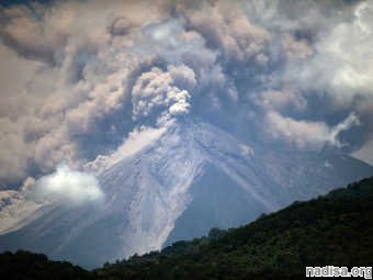 Тысячи гватемальцев эвакуируют из-за извержения вулкана