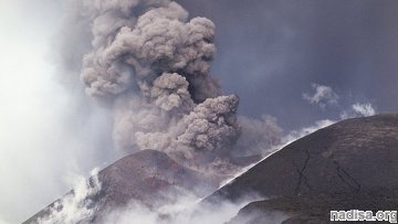 Активность вулкана Алаид увеличилась на Курилах, возможно извержение