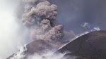 Активность вулкана Алаид увеличилась на Курилах, возможно извержение