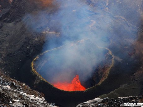 Спутник показал масштабы извержения вулкана Амбрим