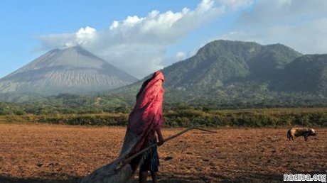 Фермеры Никарагуа против эвакуации с активизировавшегося вулкана
