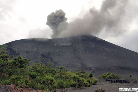 На Вануту из-за вулканической деятельности повышен уровень тревоги