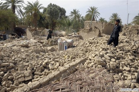 За недавним иранским землетрясением последовали повторные толчки