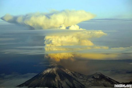 Извержение вулкана гора Павлова не представляет угрозы для самолетов