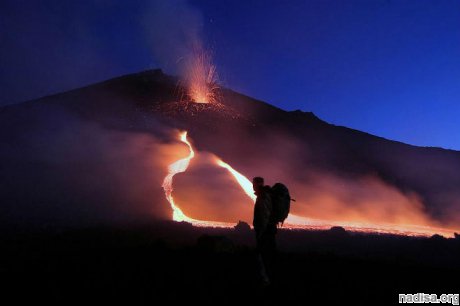 Сицилийский вулкан Этна меняет свой «характер». Извержение - набирает обороты