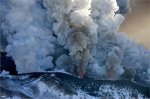 Лавовый поток вулкана Плоский Толбачик на Камчатке может стать причиной лесного пожара