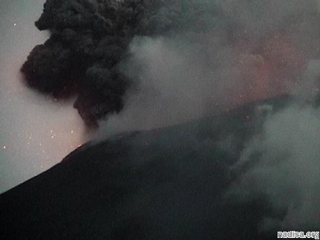 Вулкан Попокатепетль выбросил облако пепла и газа на высоту 3,5 км
