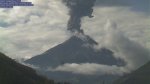 В Эквадоре началось новое извержение вулкана Тунгурауа