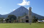 Жители Коста-Рики рады активности вулкана Ареналь