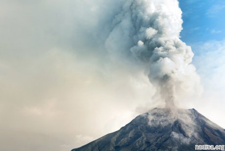 На Камчатке активизировались сразу два вулкана