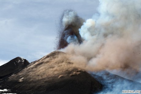 На Камчатке активизировался еще один вулкан