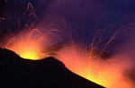 В Италии параллельно с новым извержением вулкана Этна произошло землетрясение
