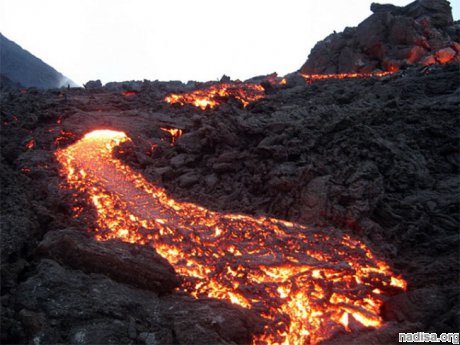 Гватемальский вулкан Пакайя выбросил колонну пепла