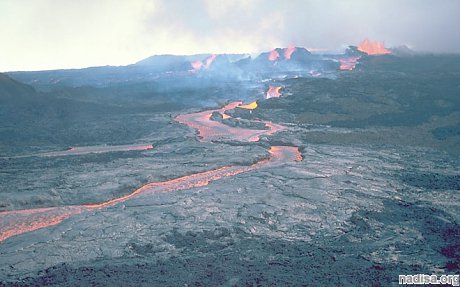 Вулкан Мауна-Лоа пробуждается ото сна