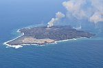 Вулканический остров в Японии может породить цунами