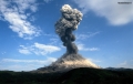 На Камчатке из-за извергающихся вулканов объявлен оранжевый код авиационной опасности