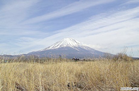 Просыпается японский вулкан Фудзияма