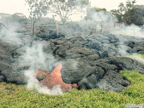 На Гавайях началась эвакуация людей из-за извержения вулкана Килауэа