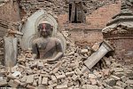 Часть Индии скользнула под Непал “в считанные секунды”. Но это лишь начало трагедии