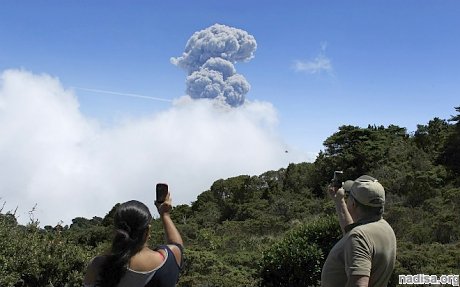 На Коста-Рике вулкан Турриальба вновь мешает авиации