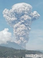 Гватемальский вулкан Сантьягуито продолжает посыпать пеплом населенные пункты