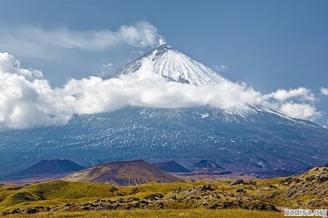 Вулканический дуэт от Шивелуча и Ключевского — новые извержения