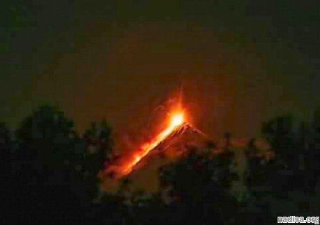 Гватемальский вулкан Фуэго взорвался 16-й раз за год