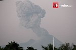 Вулкан Колима в Мексике выбросил 4-километровый столб пепла
