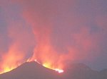 Новое мощное извержение на вулкане Этна вынудило закрыть аэропорт