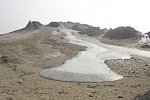 Проснулся мощный грязевой вулкан Кейраки в Азербайджане
