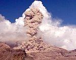 Камчатский вулкан Шивелуч выбросил 7-километровую колонну пепла