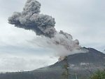 Готовится к извержению индонезийский вулкан Левотоло