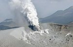 В Японии начал извергаться вулкан Симмоэ