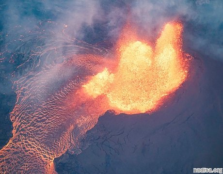 Гавайи: на вулкане Килауэа началась переполюсовка магнитного поля?