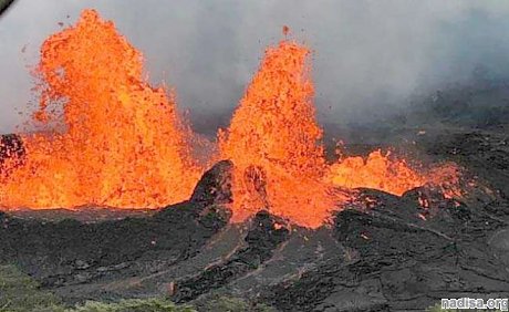 Лава вулкана Килауэа уничтожила на Большом острове 350 домов и построек