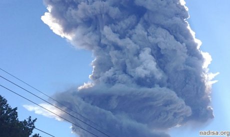 В Японии предупредили об угрозе мощного извержения вулкана на острове Кутиноэрабу