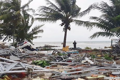 Цунами в Индонезии оставило чудовищные разрушения: погибли 429 человек