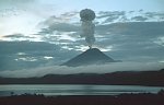 Вулкан Ключевской на Камчатке «плюется» пеплом