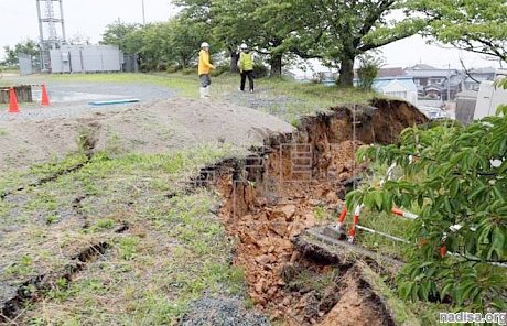 Мощное землетрясение в Японии: ранены 26 человек