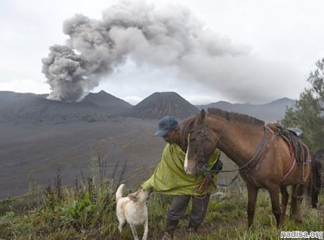 На индонезийском острове Ява «взорвался» вулкан Бромо