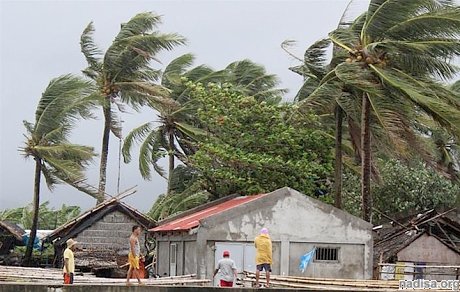 Тайфун «Каммури» обрушился на Филиппины: эвакуированы 200 тыс. человек