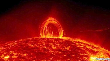 Астрофизики зафиксировали уникальный разрыв магнитного поля Солнца при температуре в миллионы градусов
