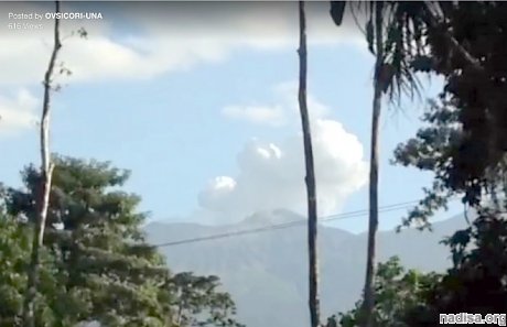 В Коста-Рике дважды «вспыхнул» вулкан Ринкон-де-ла-Вьеха