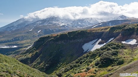 На Камчатке предупредили о возможных обвалах после схода селя на вулкане