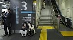 NHK: скоростной поезд в Японии сошёл с рельсов из-за землетрясения
